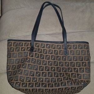Fendi purse